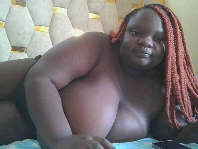 bigtittymama45 webcam
