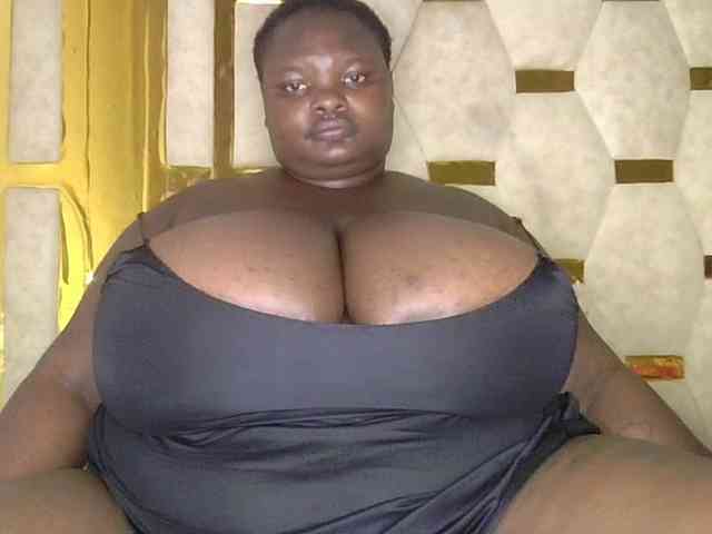 bigtittymama45 webcam