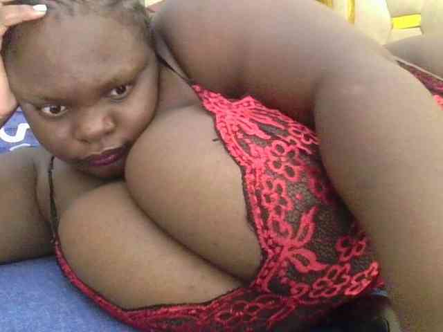 bigtittymama45 webcam