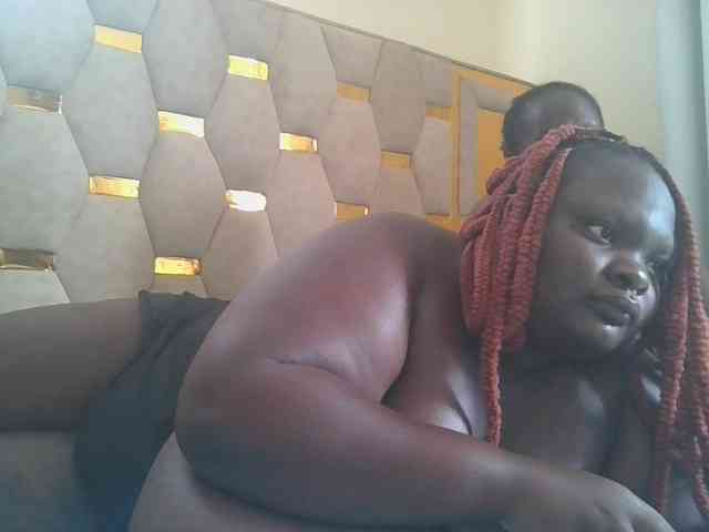 bigtittymama45 webcam