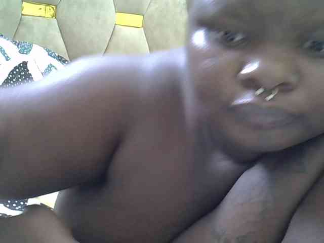 bigtittymama45 webcam