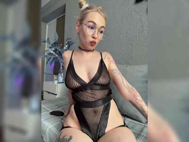 naughty chat room ITayaa