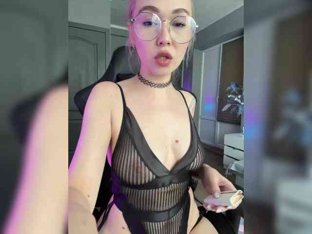 TAYA- webcam