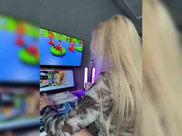 TAYA- webcam
