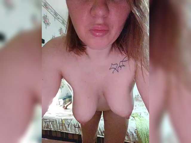 Alisa-33 from BongaCams