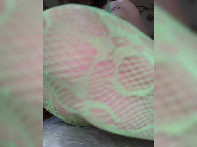 Alisa-33's BongaCams show and profile