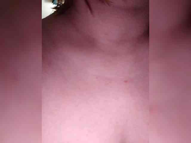 Alisa-33 Live Webcam on BongaCams