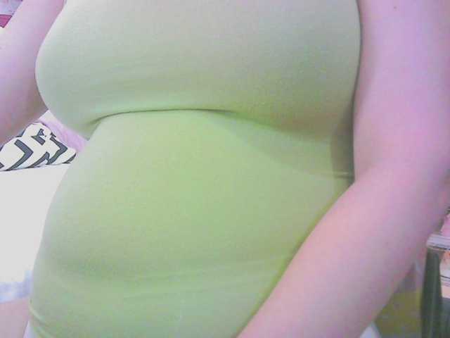 KeepmepregO's BongaCams show and profile