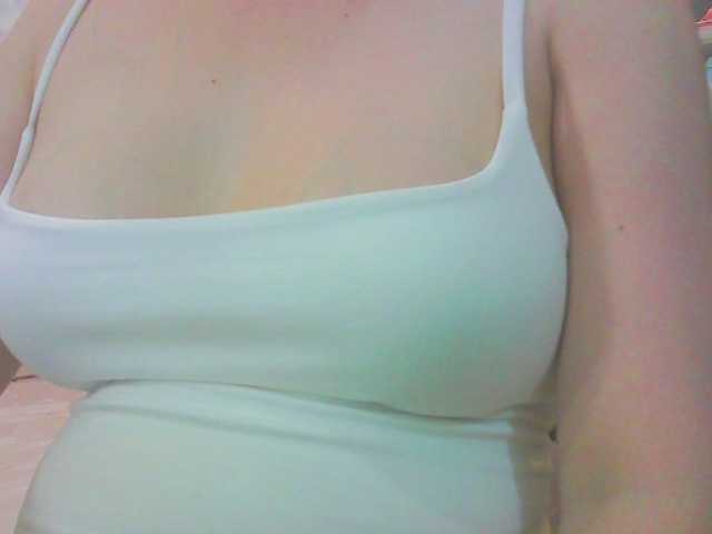 KeepmepregO's BongaCams show and profile