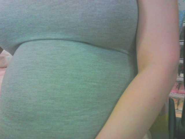 KeepmepregO's BongaCams show and profile