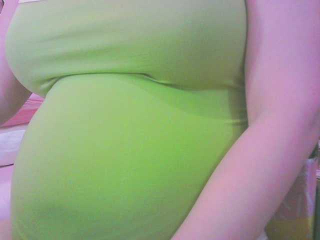 le modèle KeepmepregO est en webcam porno dans un show sur le site bongacams, il possède les tags suivants: Asian,Brunette,Trimmed