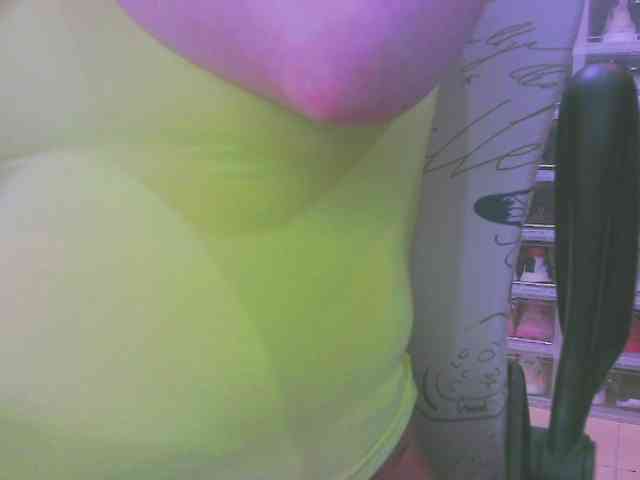 keepmepregO webcam
