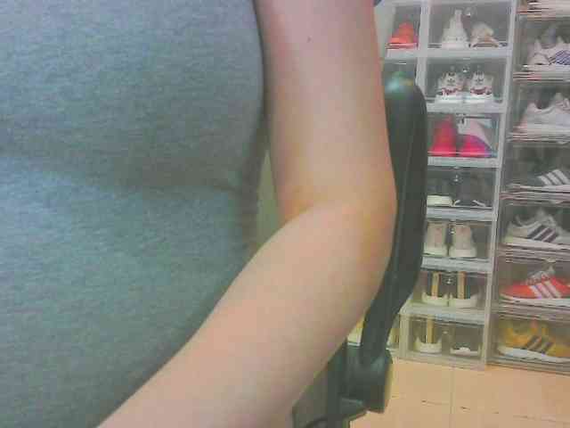 keepmepregO webcam