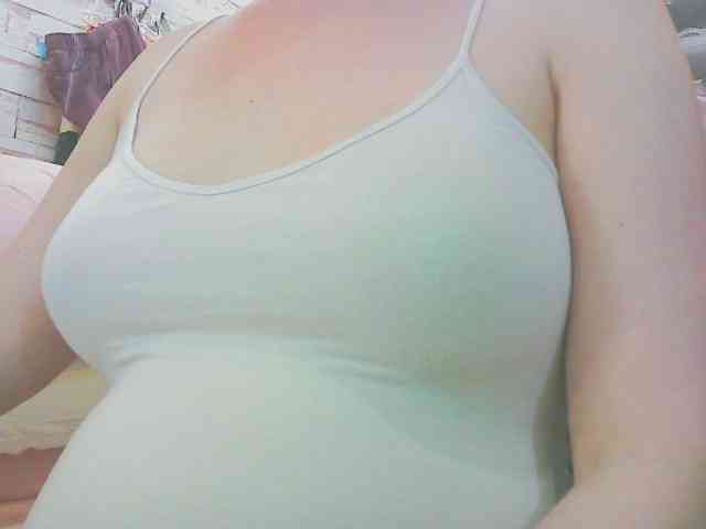 keepmepregO webcam