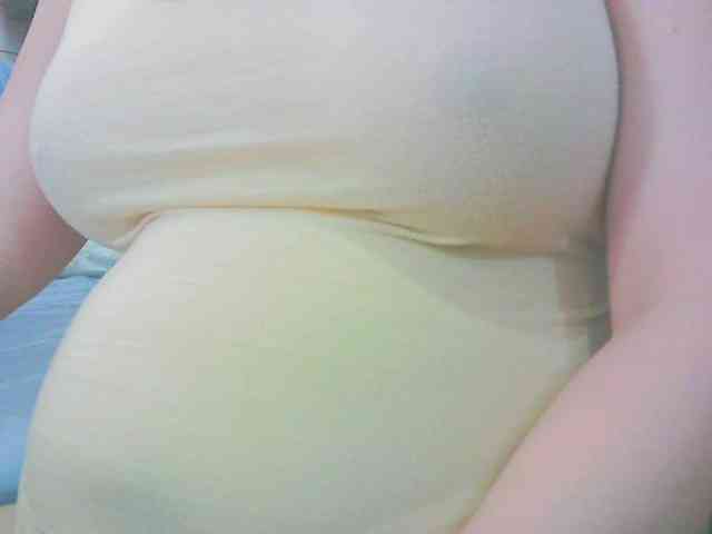 free chat cam KeepmepregO
