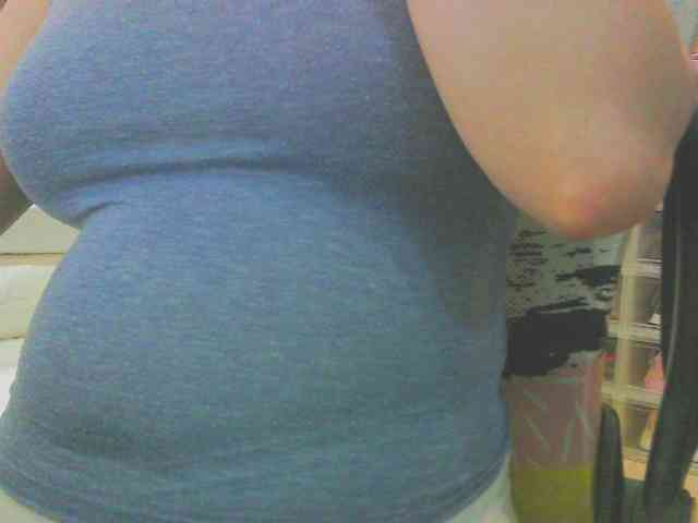 KeepmepregO's chatroom