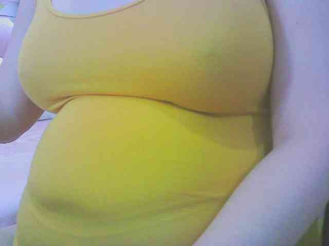 KeepmepregO Live Webcam on BongaCams