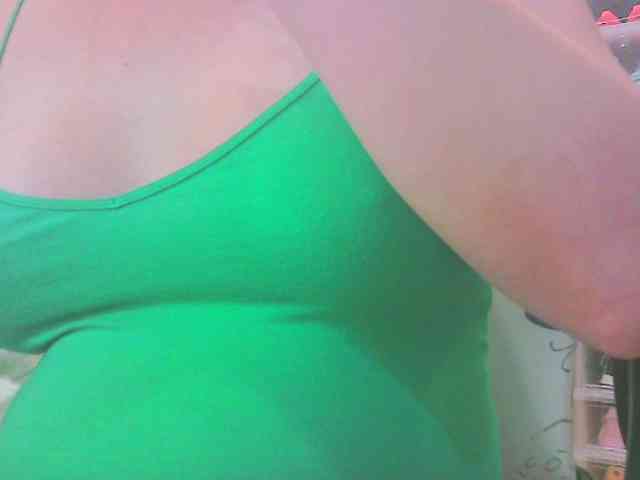 keepmepregO webcam
