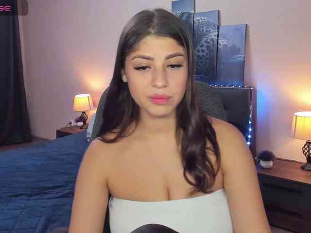 MarySummer webcam