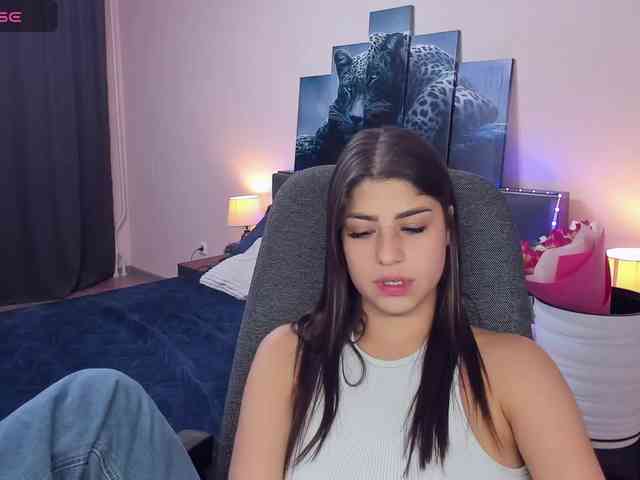 MarySummer webcam