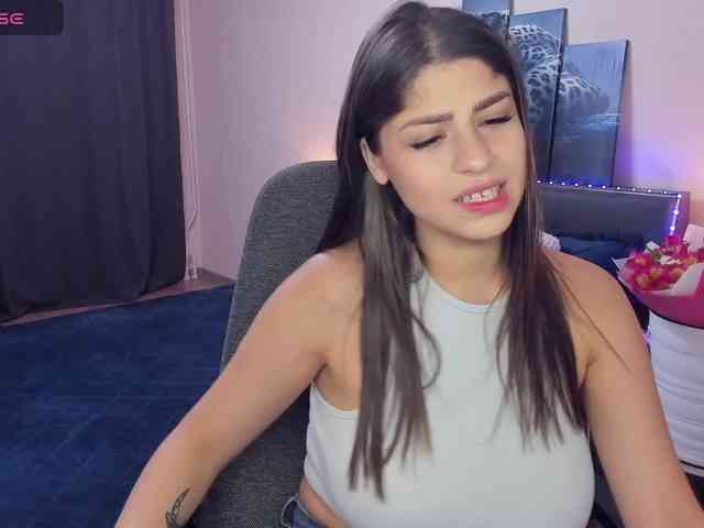 MarySummer webcam