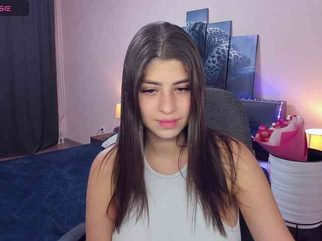 MarySummer webcam