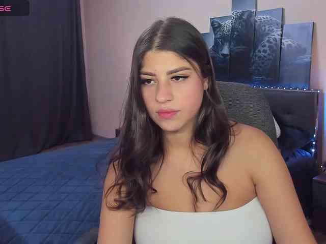MarySummer webcam