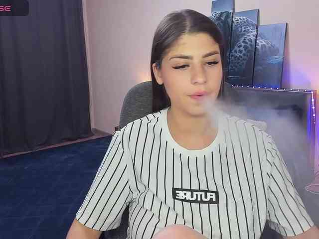 MarySummer webcam