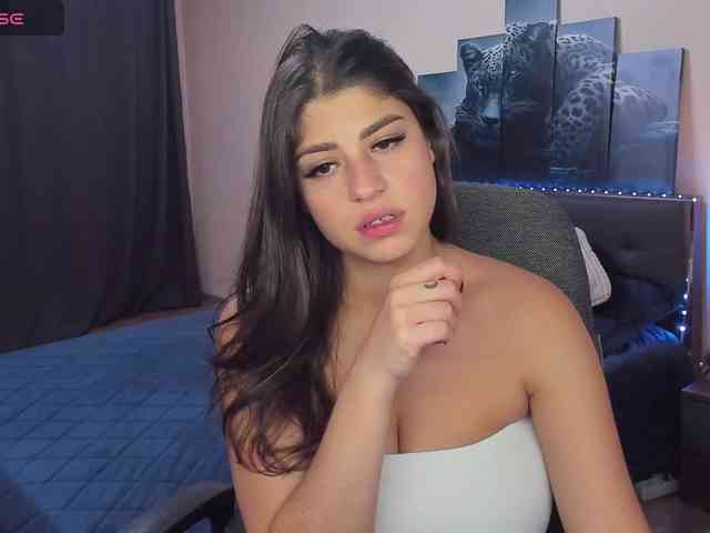MarySummer webcam