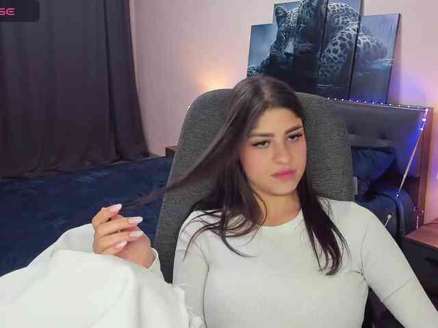 MarySummer webcam