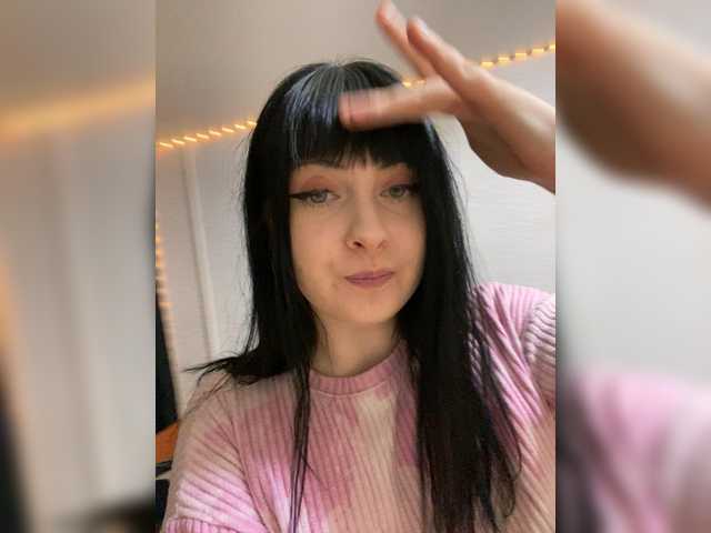 IlonaSai's BongaCams show and profile