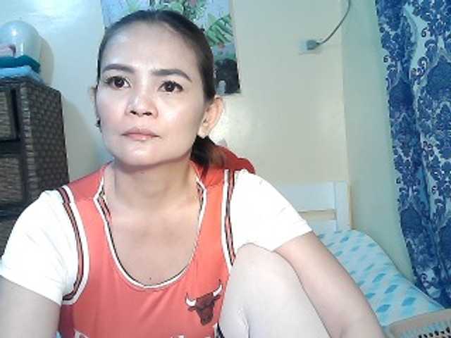 lilymaepinay's BongaCams show and profile