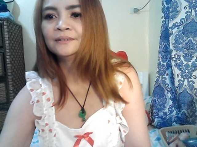 lilymaepinay's BongaCams show and profile