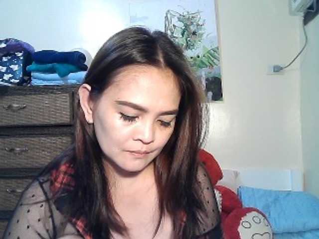 le modèle lilymaepinay est en webcam porno dans un show sur le site bongacams, il possède les tags suivants: Asian,Brunette,Shaved