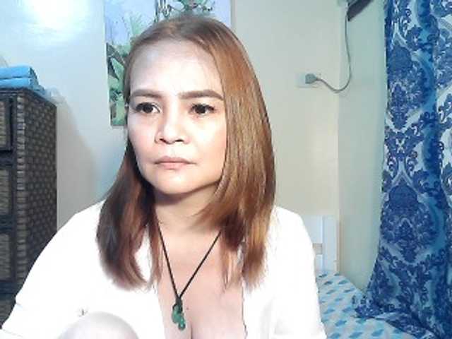 lilymaepinay's BongaCams show and profile