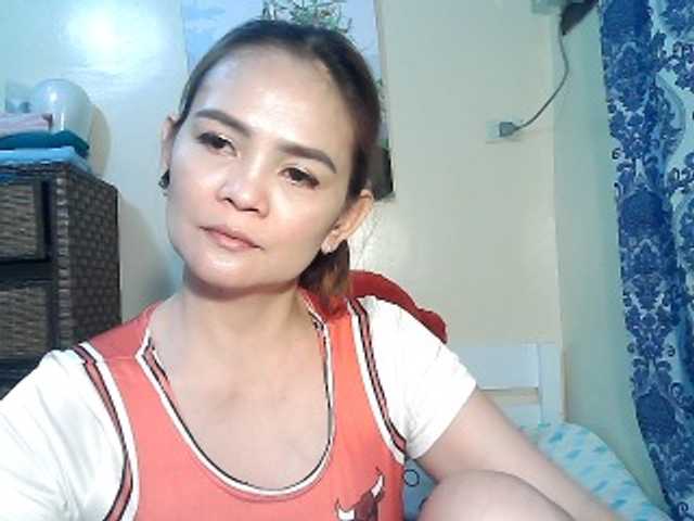 lilymaepinay's BongaCams show and profile