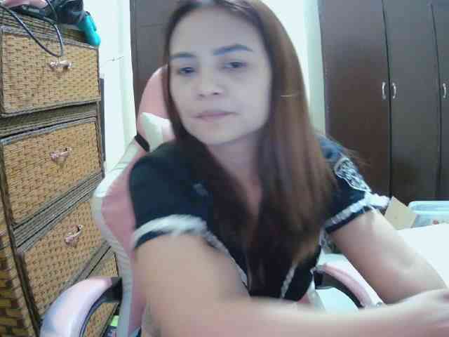 lilymaepinay webcam