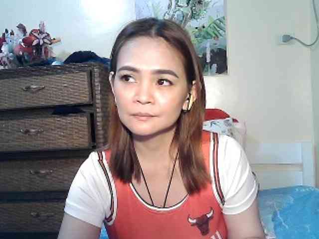 lilymaepinay webcam