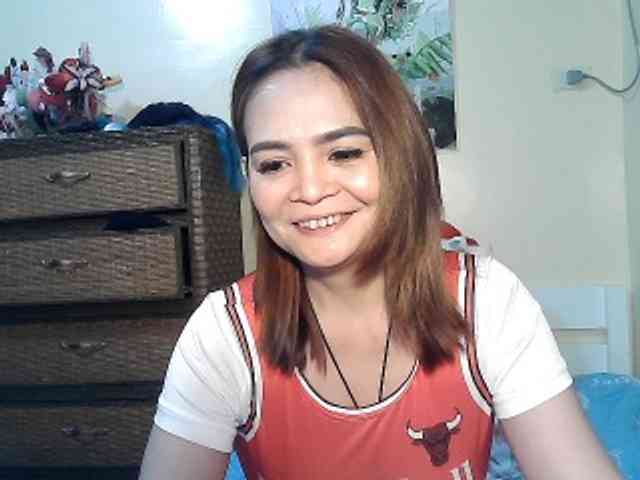 lilymaepinay webcam