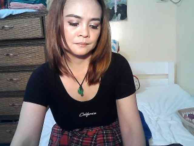 lilymaepinay webcam