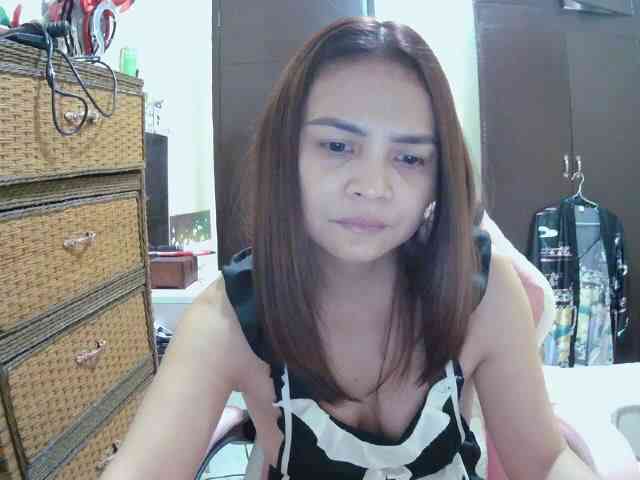 lilymaepinay webcam
