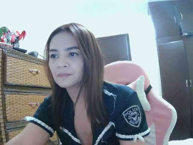 lilymaepinay webcam