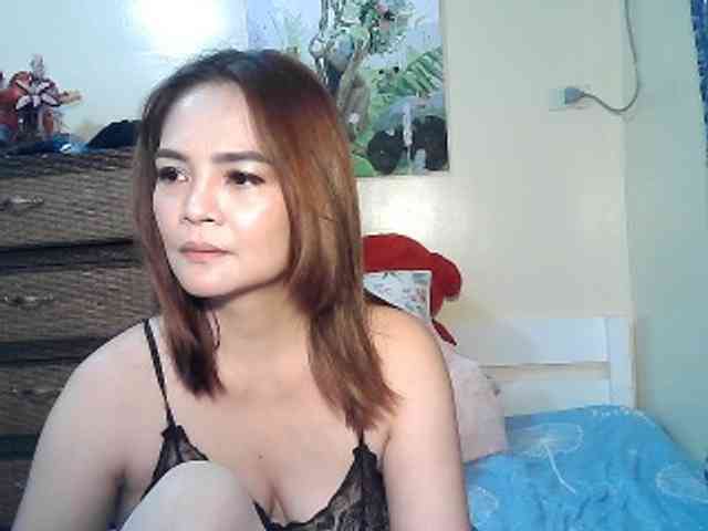 lilymaepinay webcam