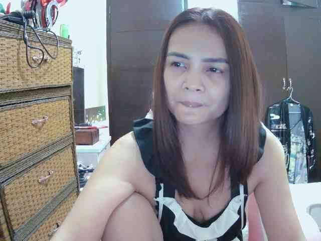 lilymaepinay webcam