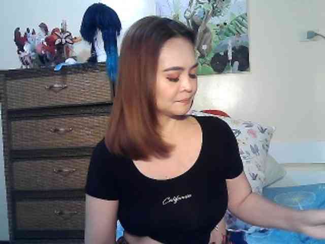 lilymaepinay webcam