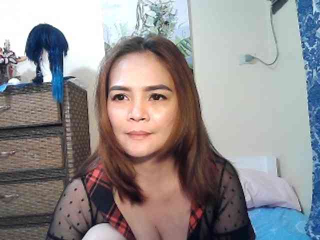 lilymaepinay webcam