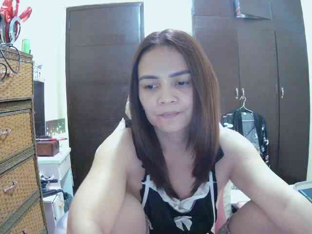 lilymaepinay webcam