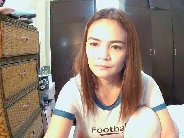 lilymaepinay webcam