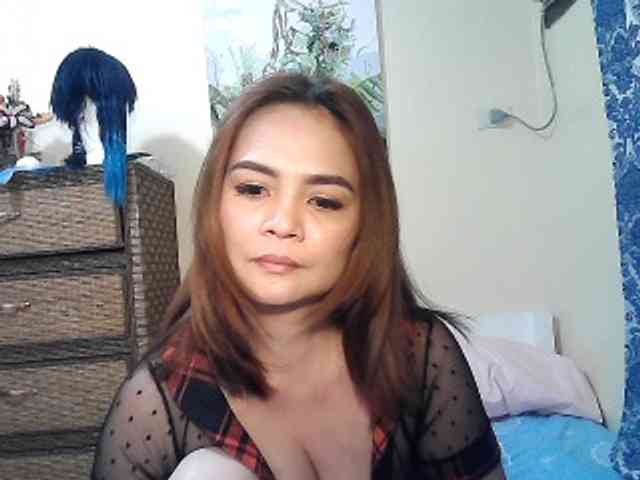 lilymaepinay webcam