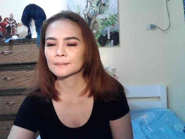 lilymaepinay webcam